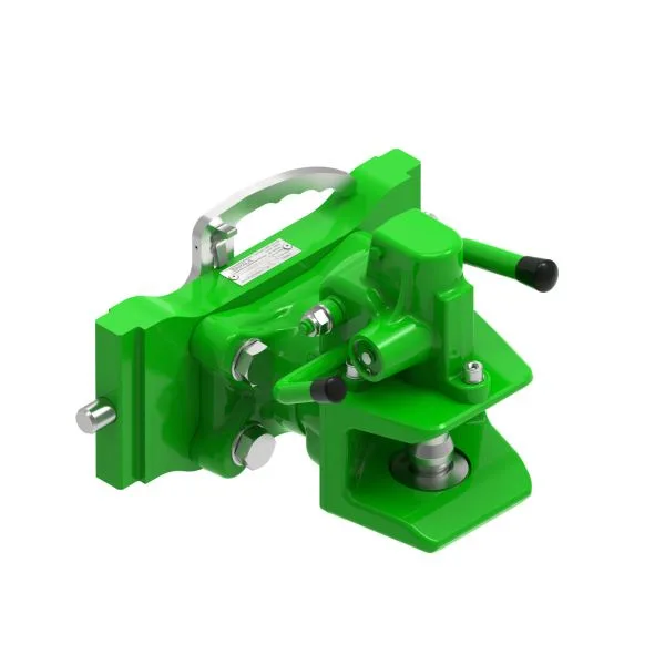 Transport hitch for agricultural tractor