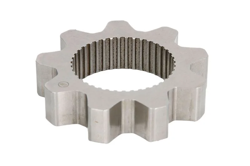 Pinion, pompa ulei