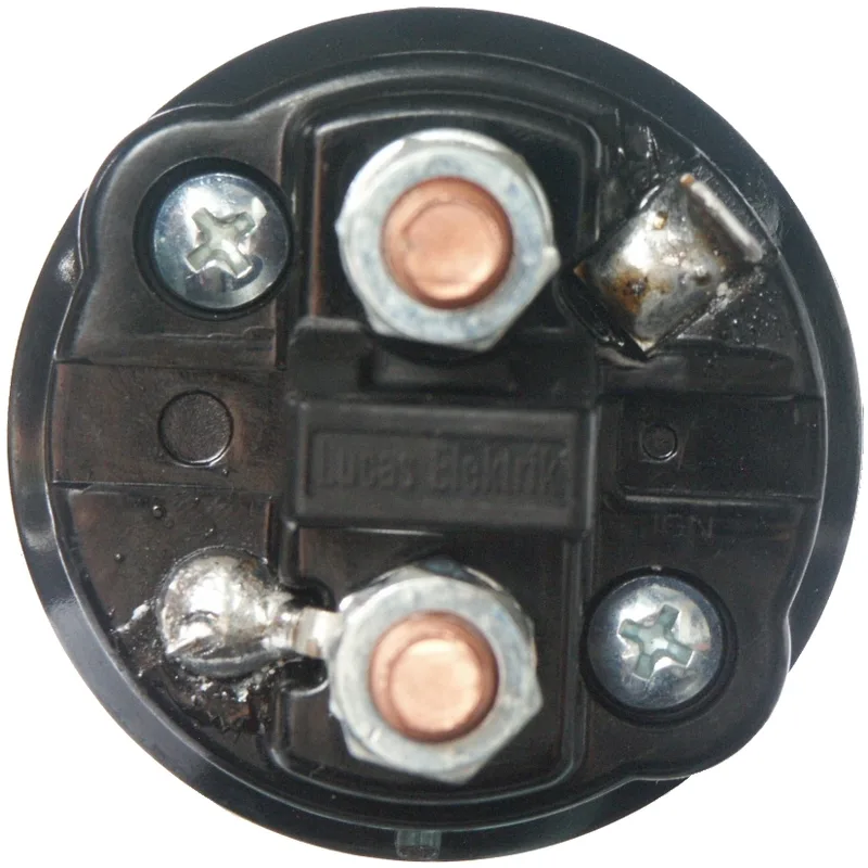F 032 131 786 Magnet cursa HC-CARGO