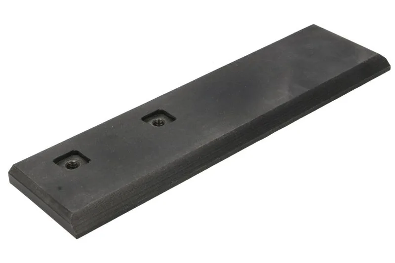 Pad wear strip