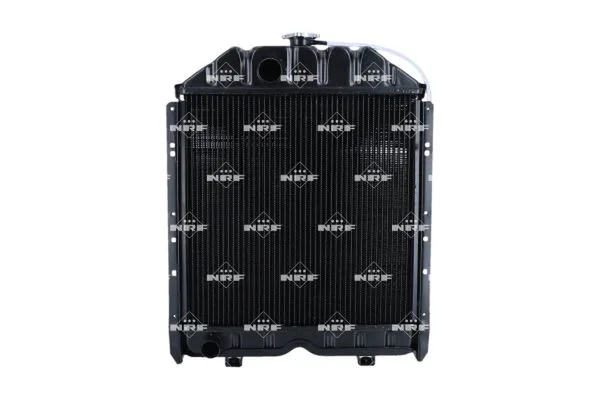 530030 Radiator, racire motor NRF
